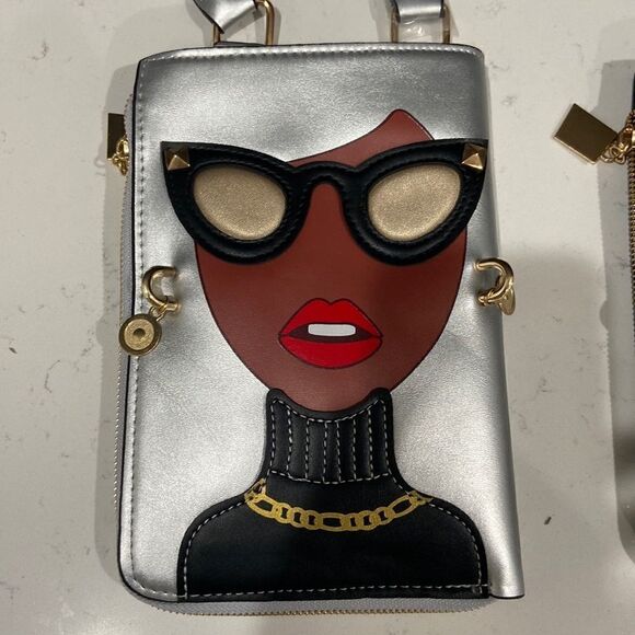 Cute Big Glasses Face Clutch Purse Gold - Picture 11 of 11